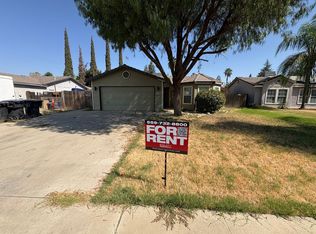 2324 W Delta Ave, Visalia, CA 93291
