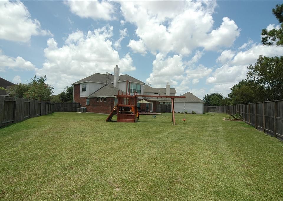 1st image of 8209 Lakeway Ct