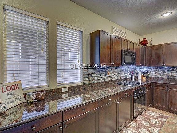 5th image of 9156 Domina Royal St