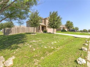 212 Dodge City Trl, Newark, TX 76071