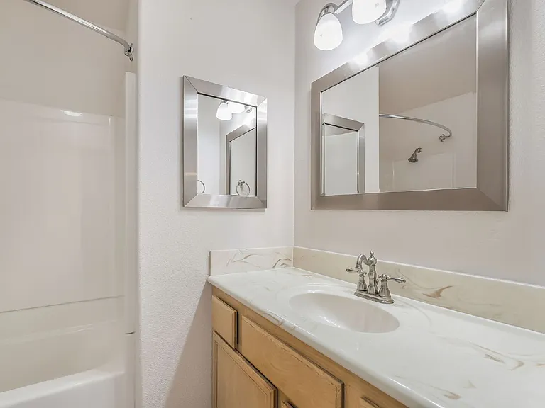 5267 Westwind Rd — Photo 31