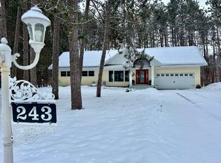243 N Estates Dr, Gaylord, MI 49735