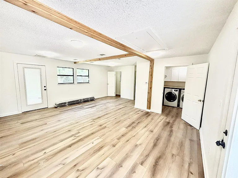 413 Sun Bonnet Dr — Photo 17
