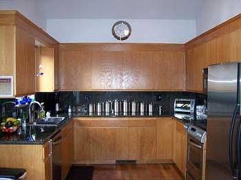 4th image of 2113 Burns Dr