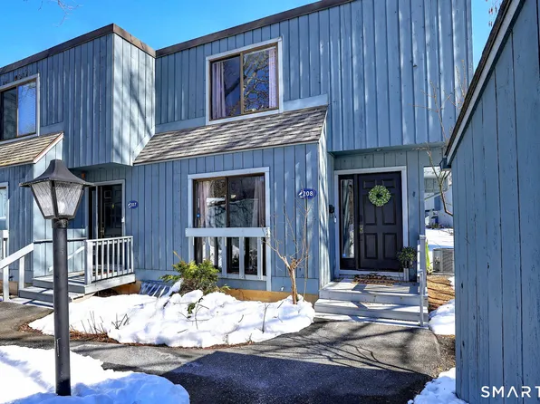 208 Plymouth Colony #208, Branford, CT 06405