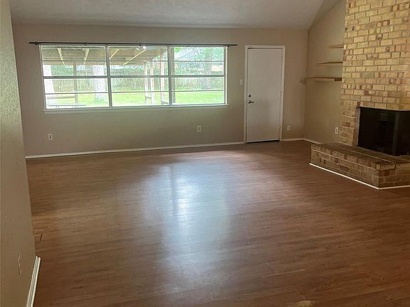 2nd image of 6507 Bridgegate Dr