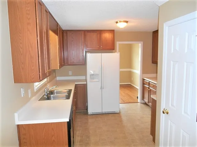 200 Rachels Way — Photo 2