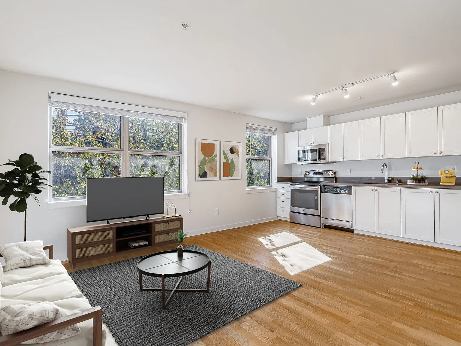 Gilbert House Apartments — Photo 1