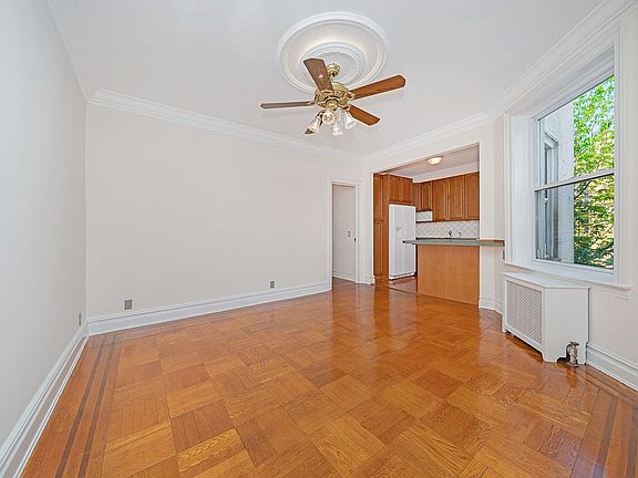 2nd image of 728 41st St APT 3F