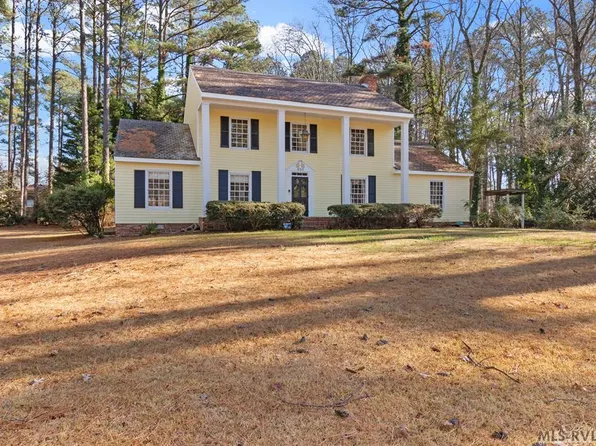 830 W High St, South Hill, VA 23970