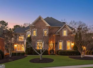 715 Crown Cv, Milton, GA 30004