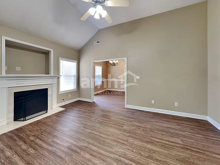 711 Riata Ct — Photo 7