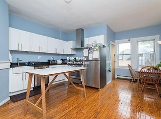 211 Prospect St #3, Cambridge, MA 02139