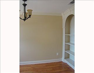 4th image of 4914 Tynecastle Dr