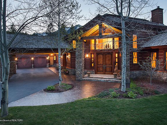 4th image of 3730 S Lake Creek Dr