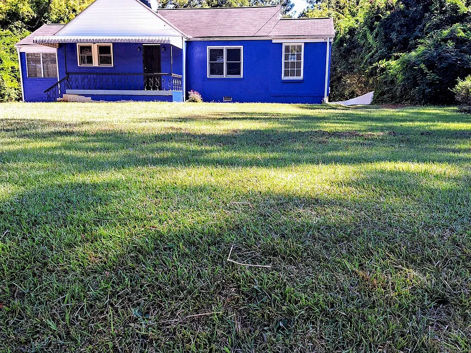 1928 Columbia Dr