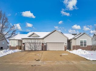 2972 Somerbrook Ln, Marion, IA 52302