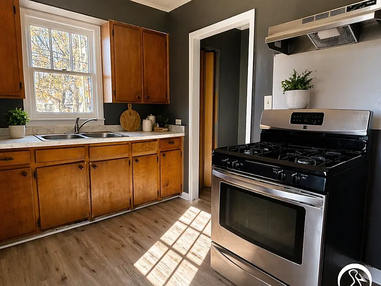 411 Filhiol Ave — Photo 5