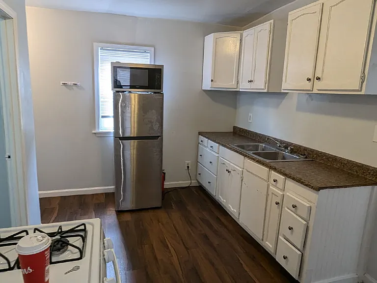 25 Jones St — Photo 11