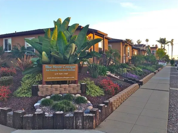 4881-85 Santa Cruz Ave, San Diego, CA 92107