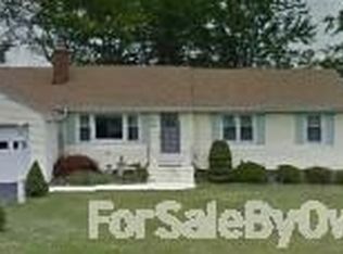 210 Pine Ln, Wethersfield, CT 06109