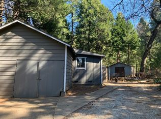6894 Frontier Rd, Pollock Pines, CA 95726