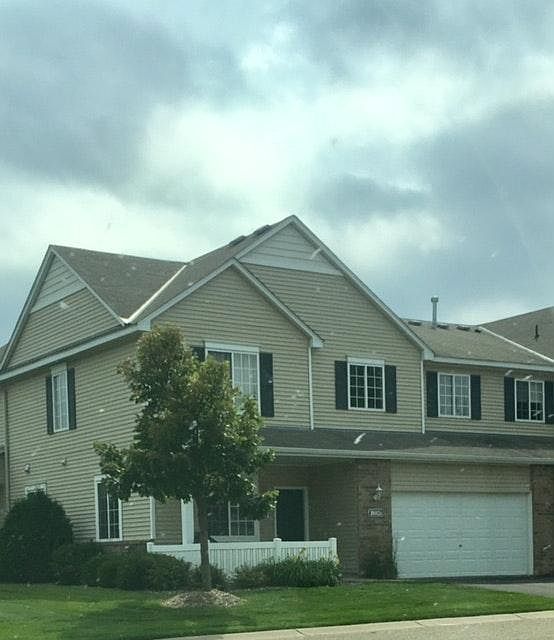 1st image of 10887 Oak Grove Cir