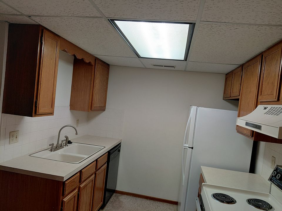 1st image of 1416 W 16th Ave #D