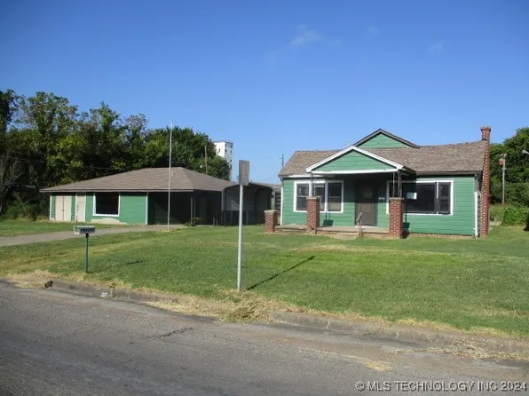 805 S B St, Muskogee, OK 74403