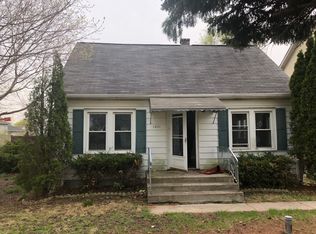 6821 W 96th St, Oak Lawn, IL 60453
