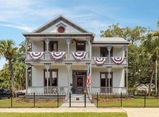 200 W Jackson St, Pensacola, FL 32501