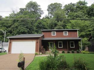 1947 Rollett Ln, Evansville, IN 47712