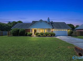 110 Word Ln, Harvest, AL 35749