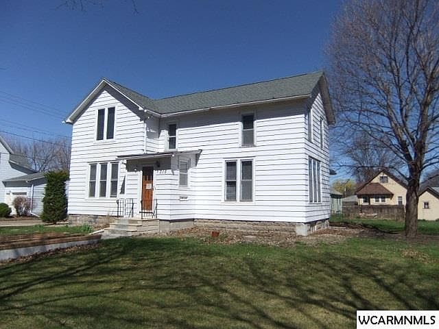 1st image of 315 E 2nd St