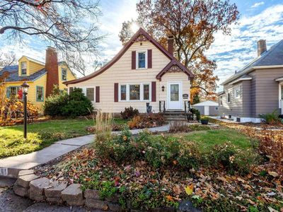 2811 E 18th St, Davenport, IA, 52803