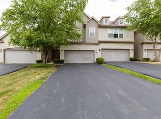2643 Granite Ct, Prairie Grove, IL 60012