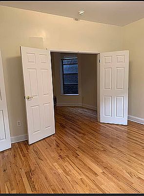 3rd image of 2728 Broadway APT 2A