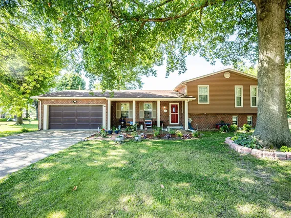 55 Terry Ct, Granite City, IL 62040