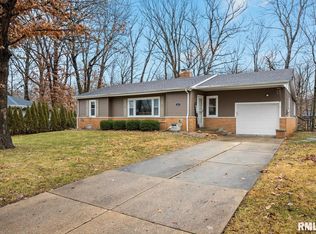 112 Circle Dr, East Peoria, IL