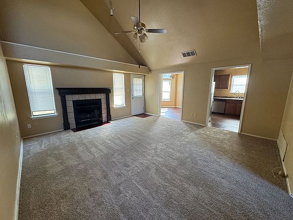 3rd image of 4806 Greenlee Dr