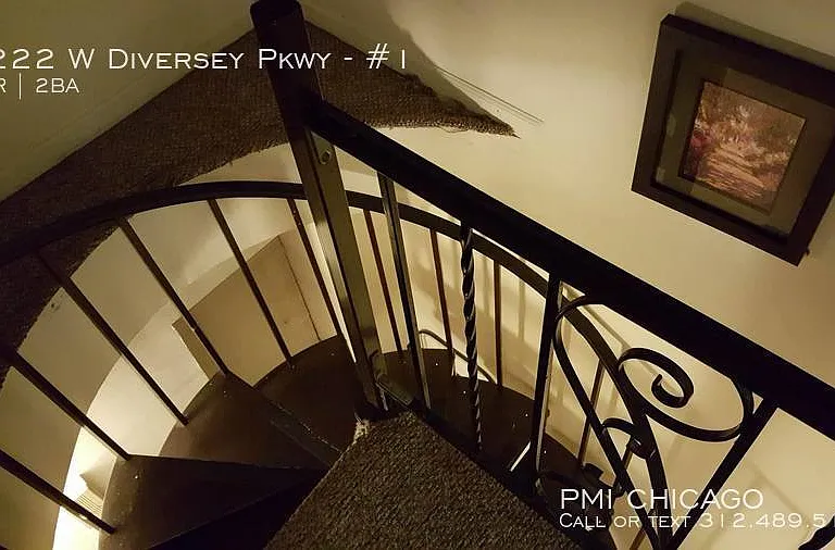 1222 W Diversey Pkwy #1 — Photo 18
