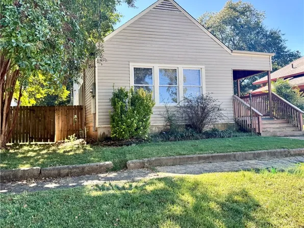 511 W 4th St, Russellville, AR 72801