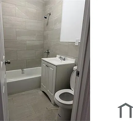 585 E 167th St #3 — Photo 2