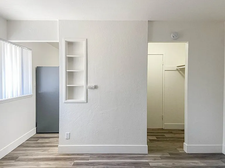 Carlson Drive Apartments — Photo 35