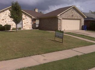 5806 Azalea Dr, Rowlett, TX 75089