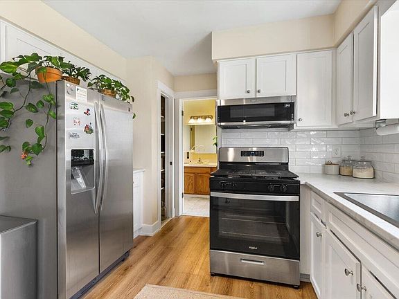 4th image of 4721 Southstone Dr SE