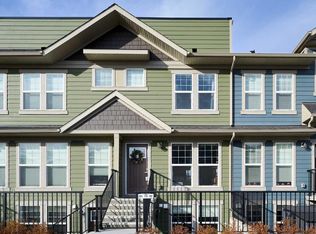 352 Cranbrook Sq SE, Calgary, AB T3M3E3