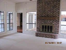 5th image of 4308 Essex Ct