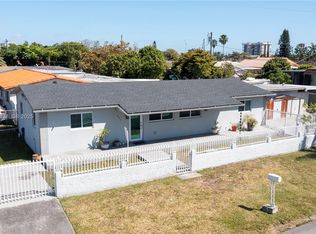 455 SW 121st Ave, Miami, FL 33184