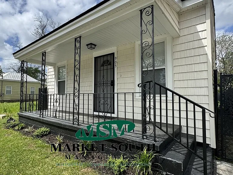 905 Elliott Ave — Photo 25